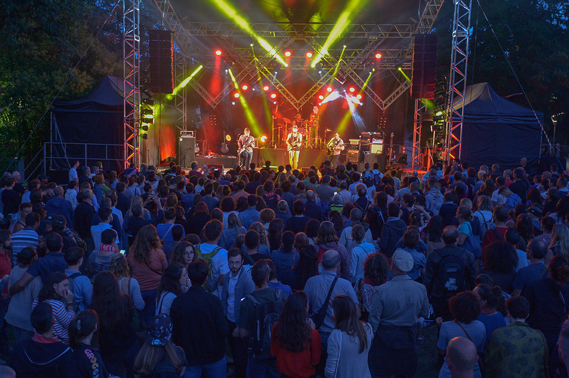 Jeudi niortais du 3 août 2017, Shinin'woods ©Darri - Agrandir l'image 15 sur [31], fenêtre modale