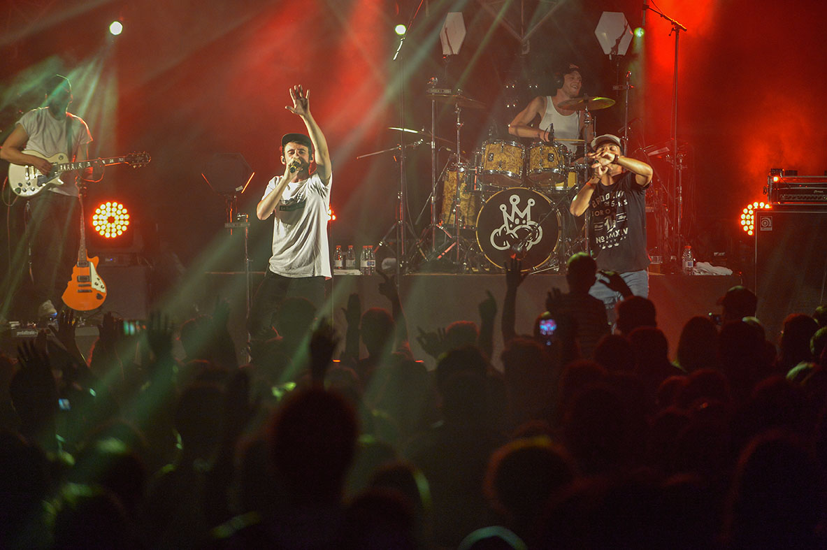 Jeudi niortais du 3 août 2017, Jahneration ©Darri - Agrandir l'image 19 sur [31], fenêtre modale