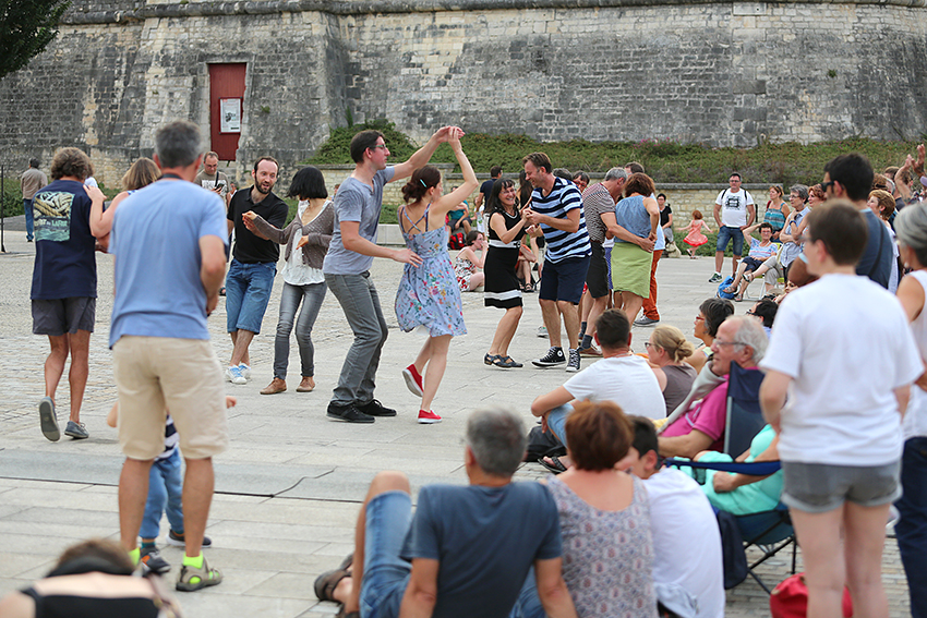 Trilili Ladies Sextet ©Olivier Drilhon - Agrandir l'image 16 sur [20], fenêtre modale