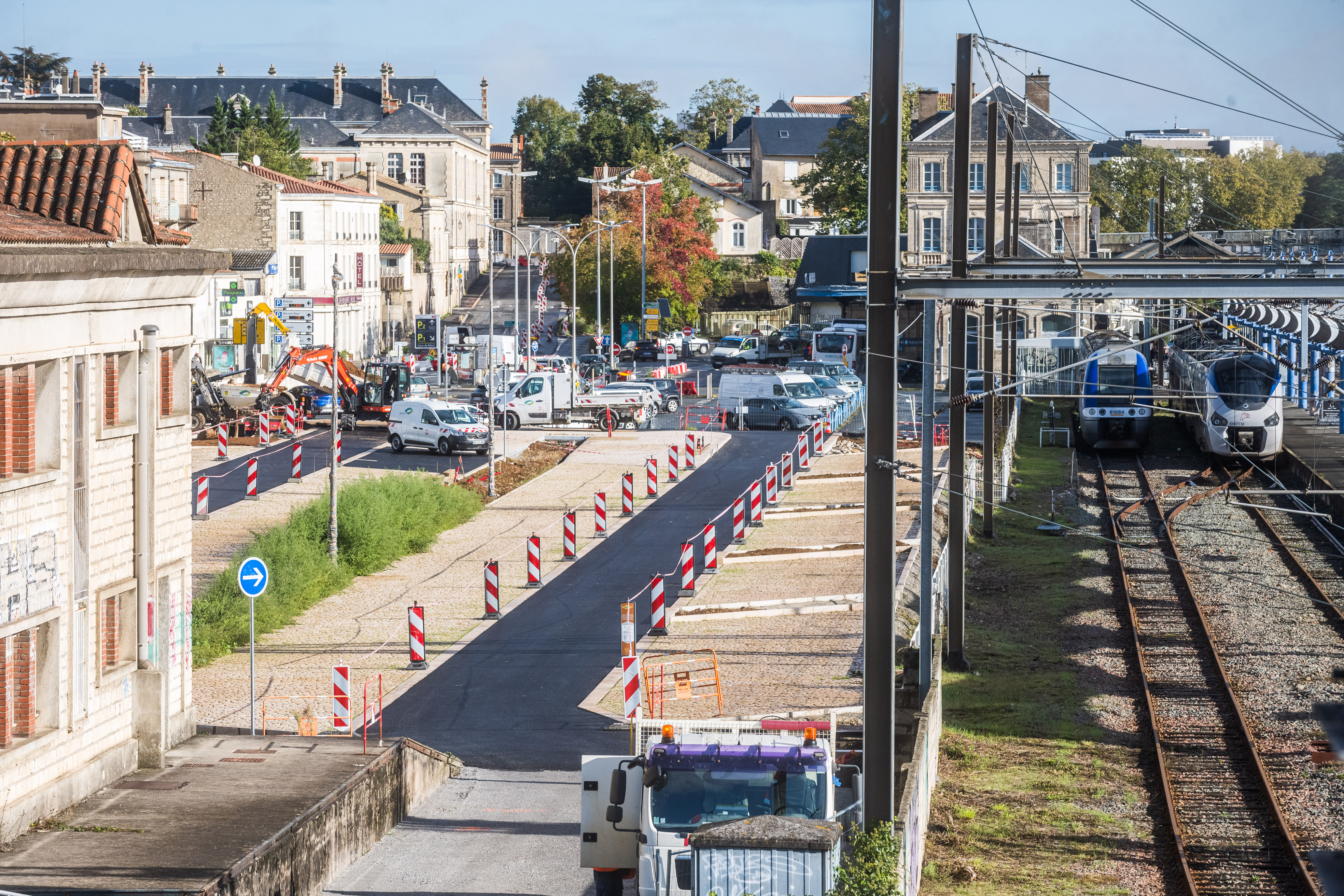 Gare Niort Atlantique : rue Mazagran - Agrandir l'image 90 sur [0], fenêtre modale