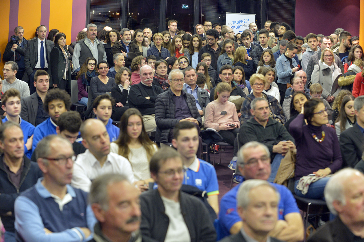  - Agrandir l'image 4 sur [23], fenêtre modale