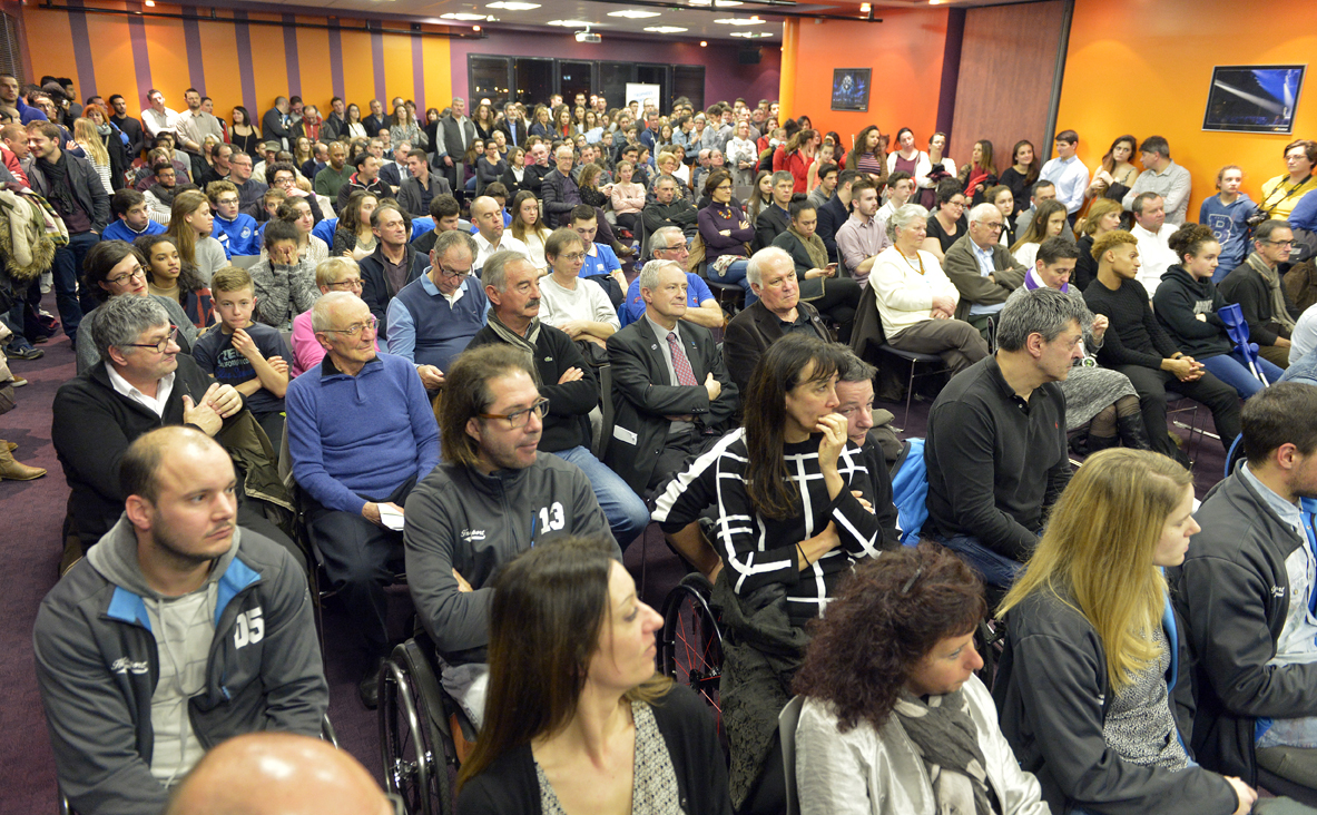  - Agrandir l'image 8 sur [23], fenêtre modale