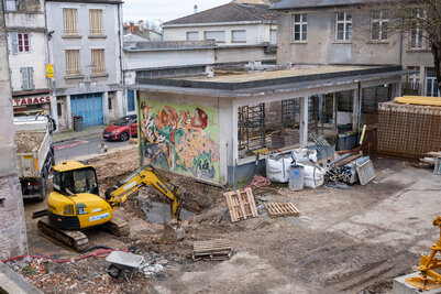  - Agrandir l'image 103 sur [118], fenêtre modale