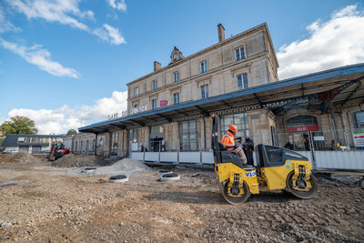  - Agrandir l'image 72 sur [166], fenêtre modale