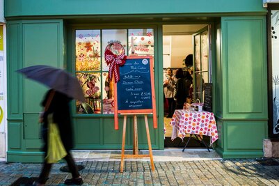  - Agrandir l'image 2 sur [7], fenêtre modale