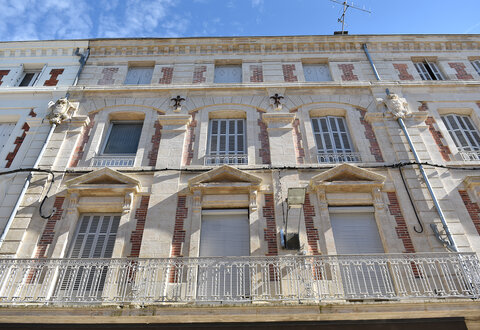 Façade dans le centre-ville de Niort © B Derbord