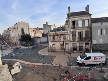 Place de Strasbourg. - Agrandir l'image 11 sur [118], fenêtre modale