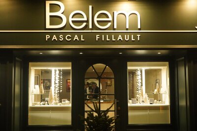  - Agrandir l'image 4 sur [13], fenêtre modale