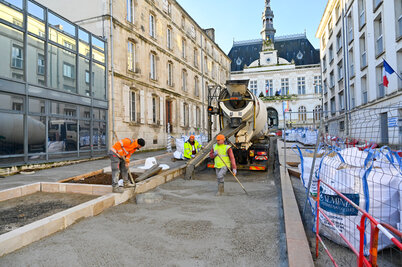 Rue de l'Hotel de Ville. - Agrandir l'image 95 sur [117], fenêtre modale