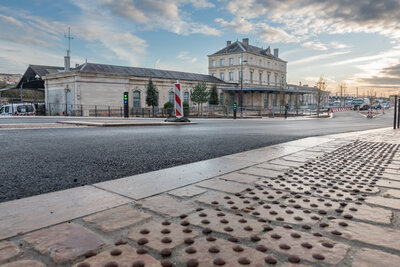  - Agrandir l'image 31 sur [166], fenêtre modale