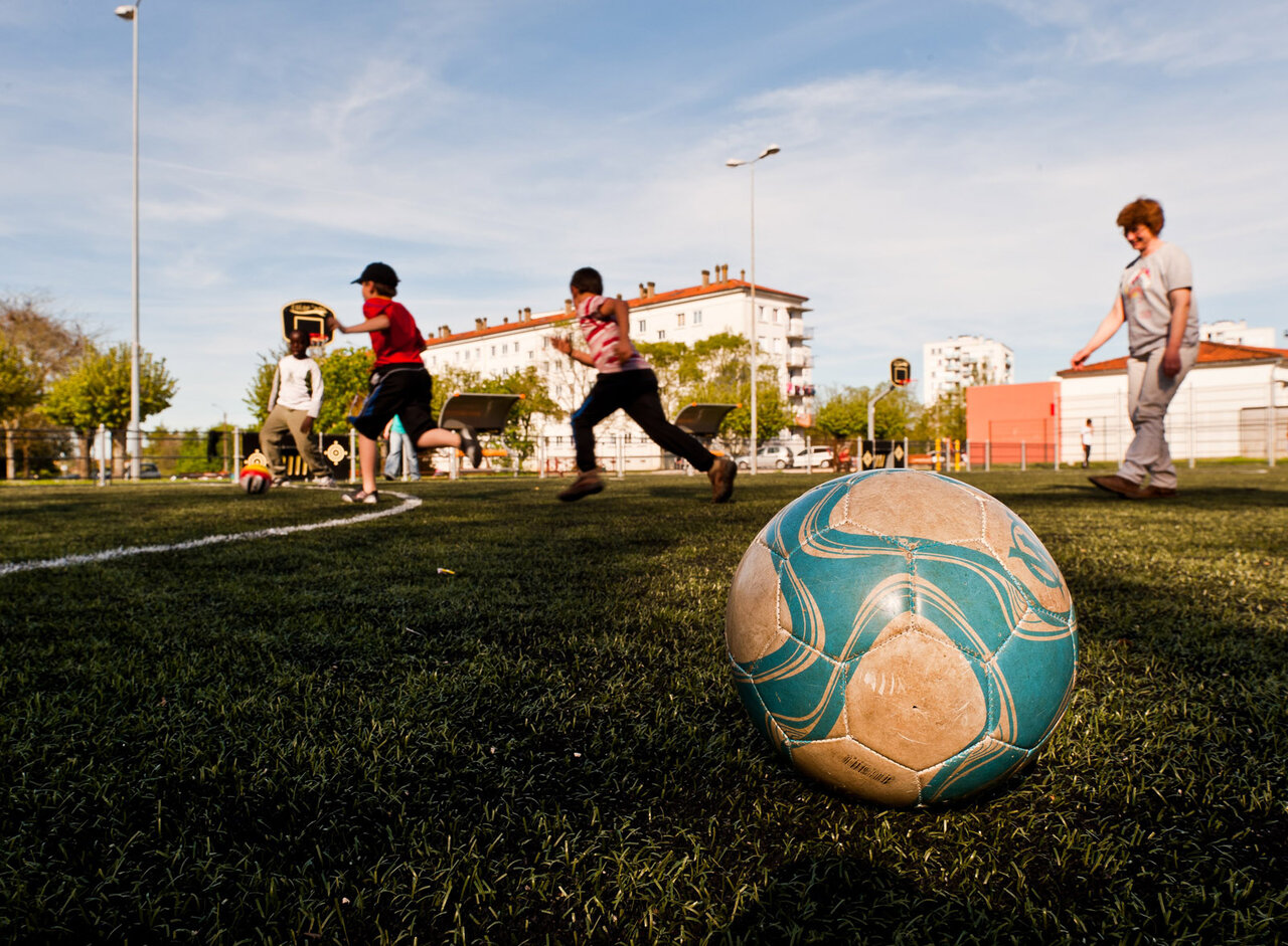 Terrain de football  © A. Giraud