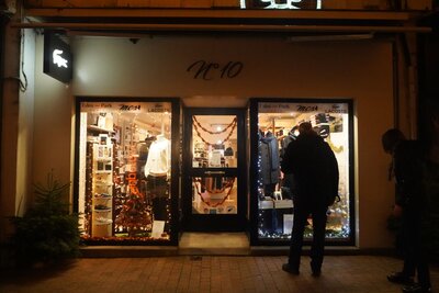  - Agrandir l'image 9 sur [13], fenêtre modale