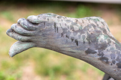 Depose de la statue - Agrandir l'image 56 sur [118], fenêtre modale