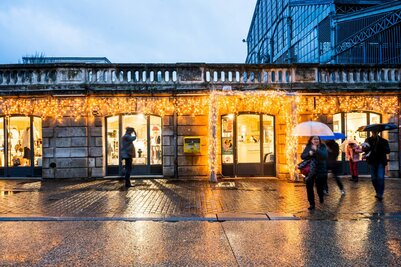  - Agrandir l'image 5 sur [7], fenêtre modale