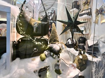  - Agrandir l'image 4 sur [16], fenêtre modale