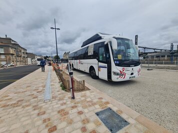 l - Agrandir l'image 83 sur [166], fenêtre modale