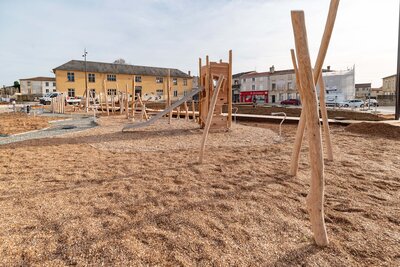  - Agrandir l'image 2 sur [128], fenêtre modale