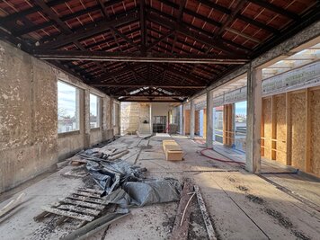 L'ancien bâtiment scolaire. - Agrandir l'image 10 sur [118], fenêtre modale