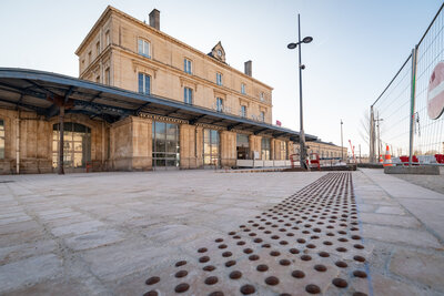  - Agrandir l'image 40 sur [166], fenêtre modale