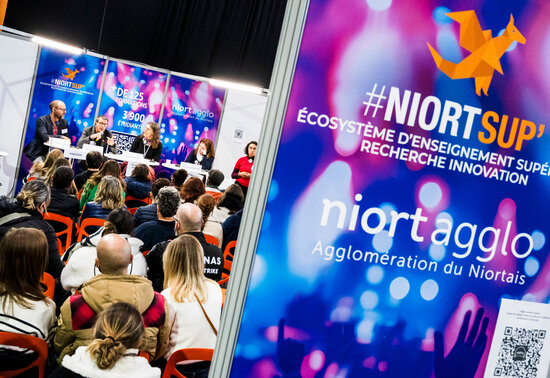 Salon de l’enseignement supérieur - Agrandir l'image, fenêtre modale