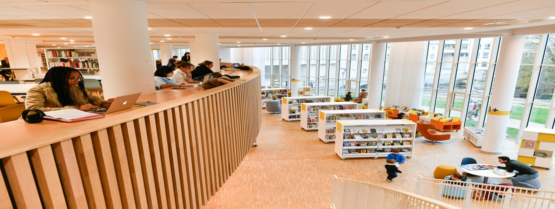 Mediatheque Pierre-Moinot