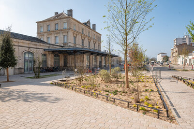 Chantier Gare Niort Atlantique cote ouest - Agrandir l'image 15 sur [166], fenêtre modale