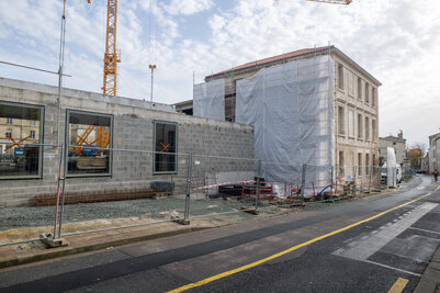  - Agrandir l'image 43 sur [118], fenêtre modale