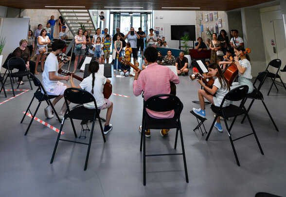 - Agrandir l'image, fenêtre modale