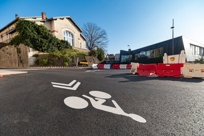  - Agrandir l'image 42 sur [166], fenêtre modale