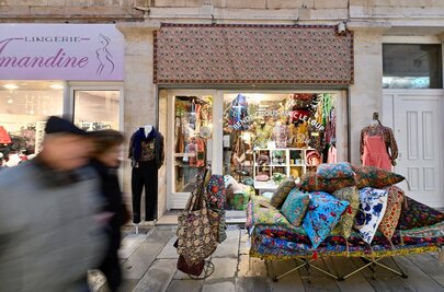  - Agrandir l'image 3 sur [16], fenêtre modale