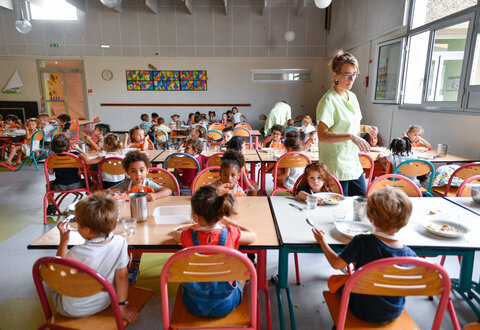 Rentree scolaire a l?ecole maternelle et a l?ecole primaire des Brizeaux.