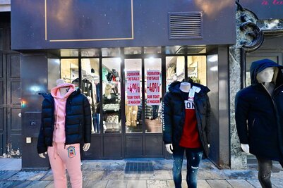  - Agrandir l'image 10 sur [16], fenêtre modale