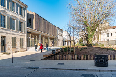  - Agrandir l'image 12 sur [153], fenêtre modale