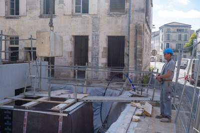 Gros ?uvre CSC et cour - Agrandir l'image 81 sur [118], fenêtre modale