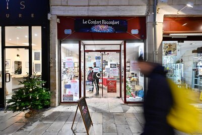  - Agrandir l'image 2 sur [16], fenêtre modale