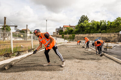  - Agrandir l'image 115 sur [166], fenêtre modale