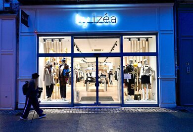  - Agrandir l'image 15 sur [18], fenêtre modale