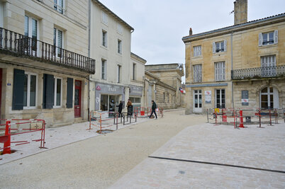 Rue du Palais - Agrandir l'image 21 sur [117], fenêtre modale