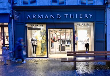  - Agrandir l'image 7 sur [18], fenêtre modale