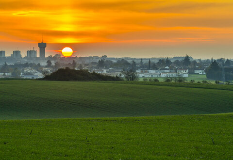 Vues de Niort et du Pontreau, de Buffevent un matin de Novembre au levé du jour